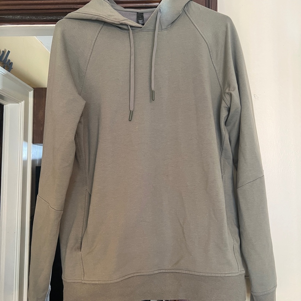 Women’s Lululemon Olive Green Hoodie